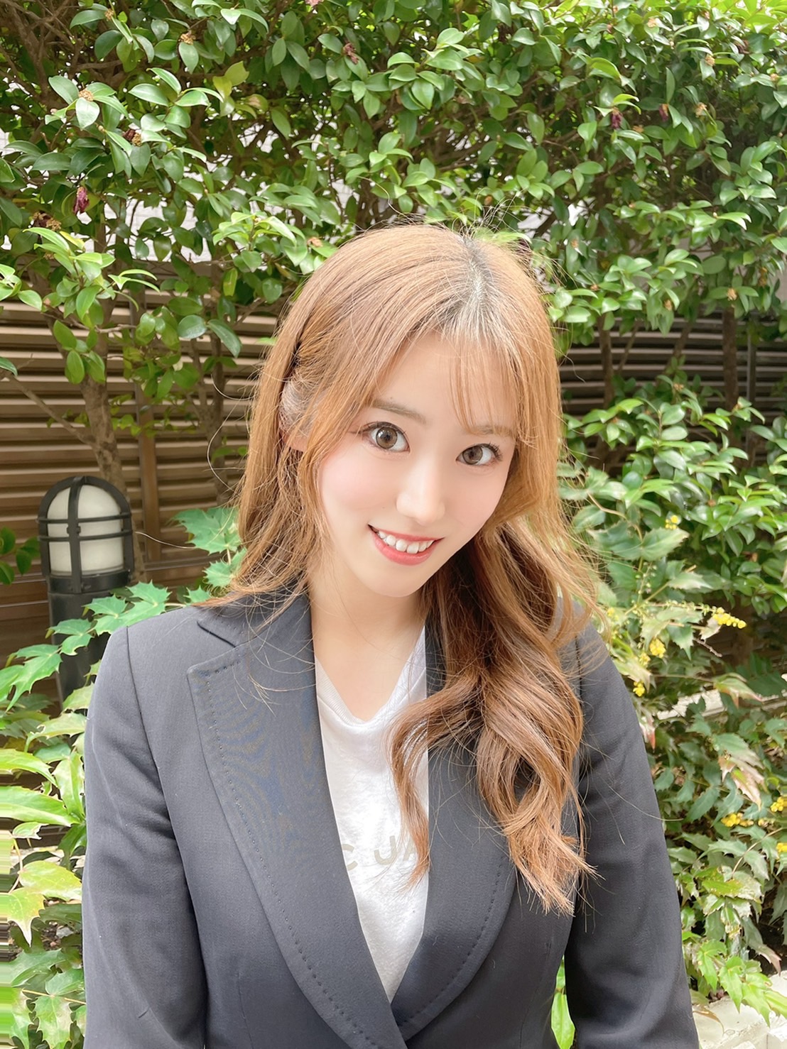 岸波華萌
